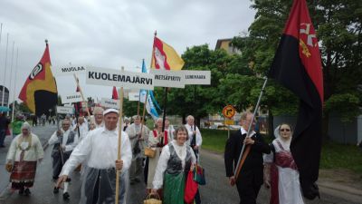 Karjalaiset Kesäjuhlat 14-16.06.2013 Porissa
Juhlien yksi kohokohta on juhlakulkue.  
