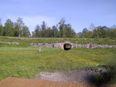 Sotahistoriaa Itä-Kannaksella 1-4.6.2001
Käkisalmen linna
