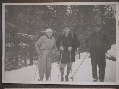 Vasenmanpuoleinen Armas Neuvonen
