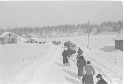 Talvisodan evakkoja, SA-kuva
Evakkoja Jääskestä.
Avainsanat: Talvisota, evakko