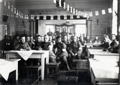 Sotilaskoti, Pitkäranta. Stm Onni Raninen v. 1938-39.
