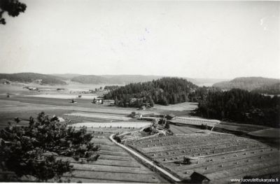 Sorola Annanriutalta nähtynä. Kuvassa leima Feliksi Wester Vaasa 3.9.1940.
