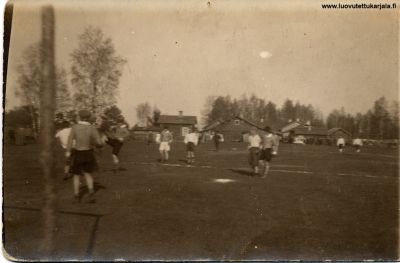 Myllypeltolaisten ja rautulaisten välinen potkupallo-ottelu kilpailu Raudussa toukokuun 26 pv. 1917.
