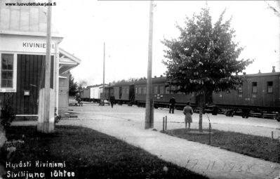 Siviilijuna lähtee Sakkolan Kiviniemestä 17.11.1938.
