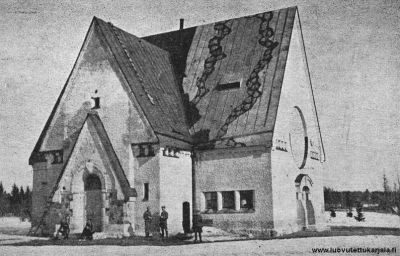 Terijoen luterilainen kirkko venäläisten tuhotöiden jäljiltä.
