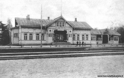 Kuokkalan asema ja ratapiha 24.1.1938. Valokuvannut J  Huhtanen. 
