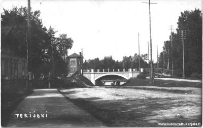 Alikulku silta. Postikortti, päiväys 16.6.1925. Terijoen kemikaalikauppa.
