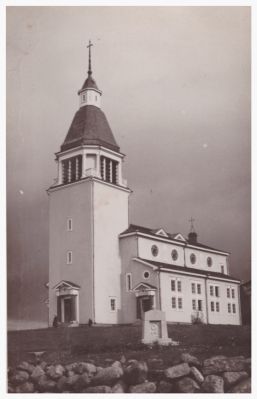 Valkjärven kirkko.
Arvi Salmen armeijakuva Valkjärveltä. Hän oli palveluksessa Valkjärvellä 10.9.1936-25.08.1937.
