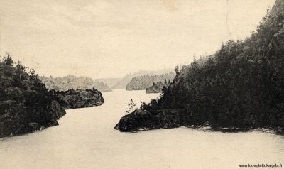 Jaakkiman saaristoa. Postikortti. G Arvidson. Leima 6.7.1905
