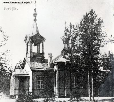 Muolaan Hattulassa vuonna 1936. Siiri ja Vihtori Kultanen ja tytär Raili.
